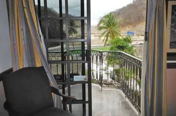 Canadian Huatulco Hotel Santa Cruz - Huatulco